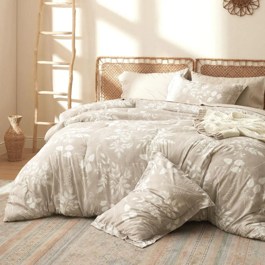 Bedsure Comforter Set - 7 Pieces Floral